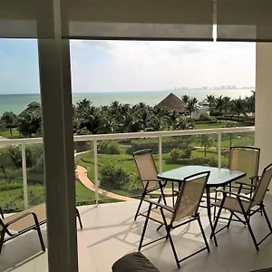 Swim The Caribbean & Work With A View Apartment Cancun